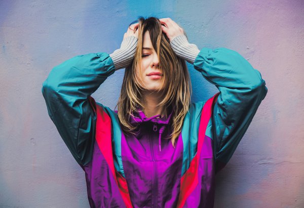 Comment associer des gilets longs à des tenues formelles pour femmes?