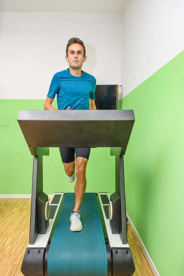 Quels sont les critères pour choisir un tapis de yoga écologique et antidérapant ?